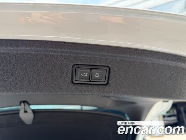 Audi A5 2022 — ფოტო 4/15