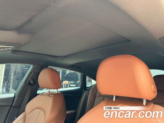 Audi A5 2022 — ფოტო 14/15