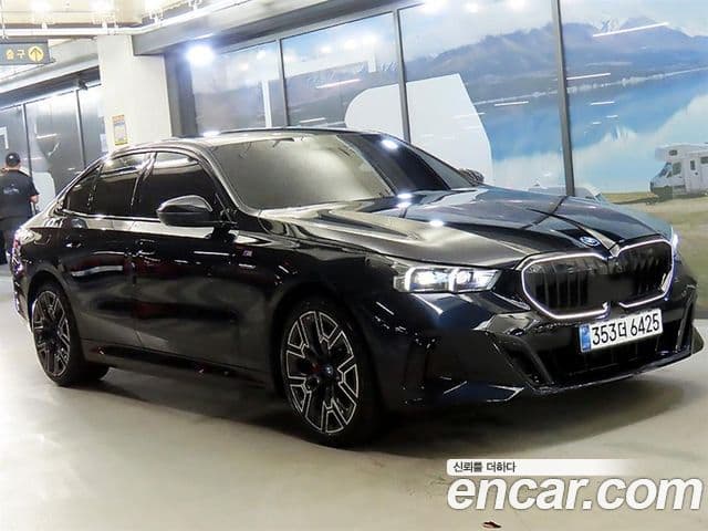 BMW 5 Series 2024 — Şəkil 2/2