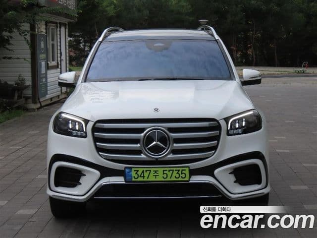 Mercedes-Benz GLS-Class 2025 — Photo 6/20