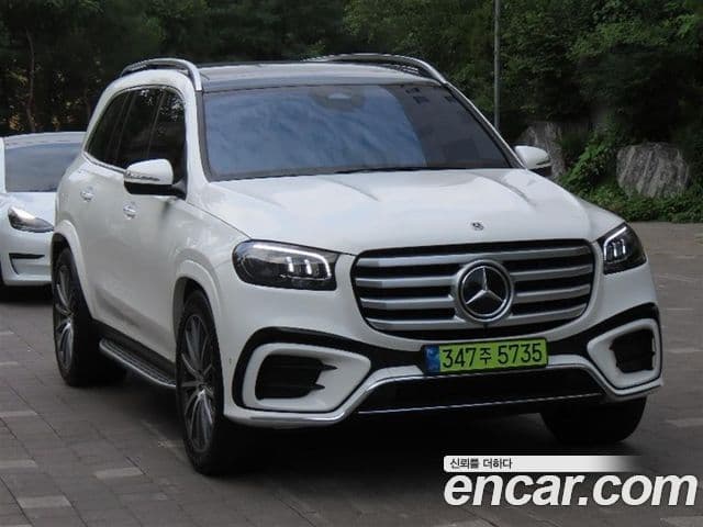 Mercedes-Benz GLS-Class 2025 — Photo 16/20