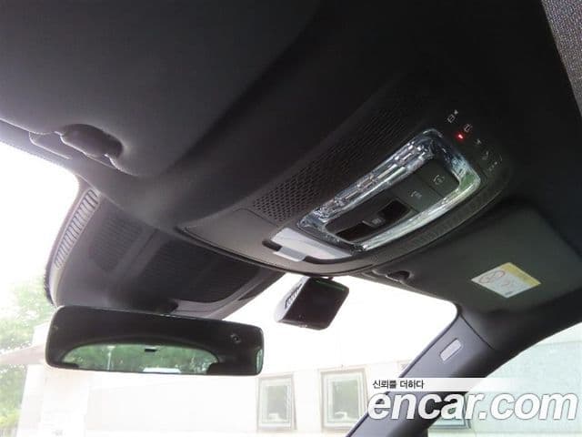 Mercedes-Benz GLS-Class 2025 — Photo 5/20