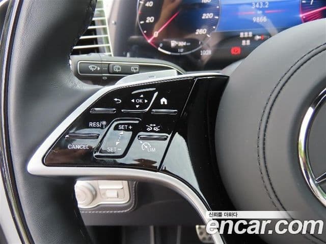 Mercedes-Benz GLS-Class 2025 — Photo 19/20
