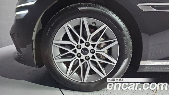 Genesis G80 2024 — ფოტო 19/32