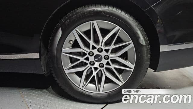 Genesis G80 2024 — ფოტო 21/32