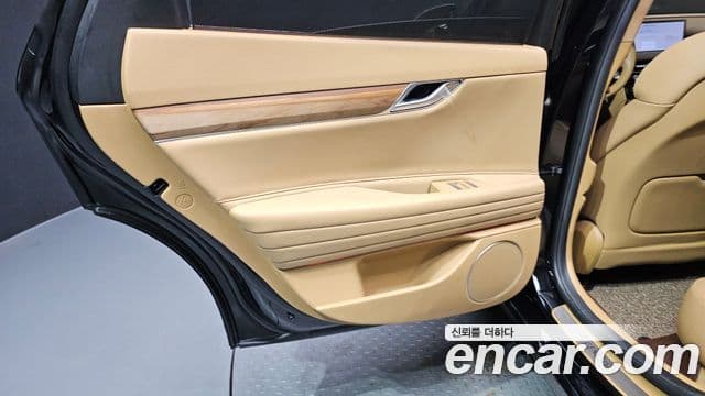 Genesis G80 2024 — ფოტო 18/32