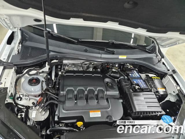 Volkswagen Tiguan 2020 — Photo 16/19