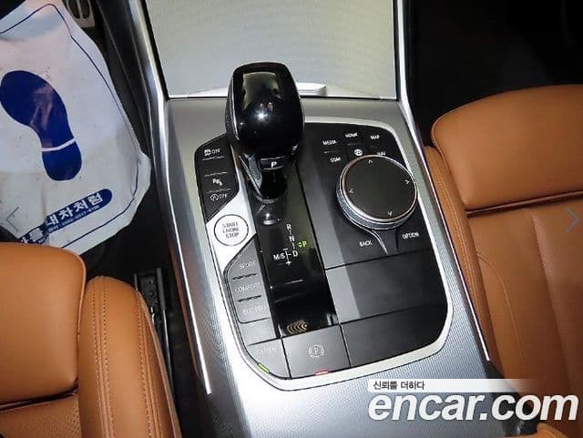 BMW 3 Series 2022 — ფოტო 12/19