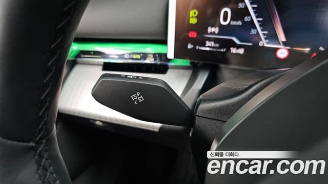 BMW 5 Series 2025 — ფოტო 15/20