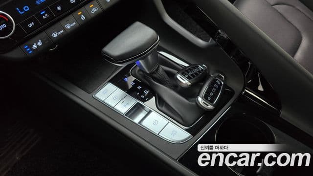 Hyundai Avante 2020 — ფოტო 9/20