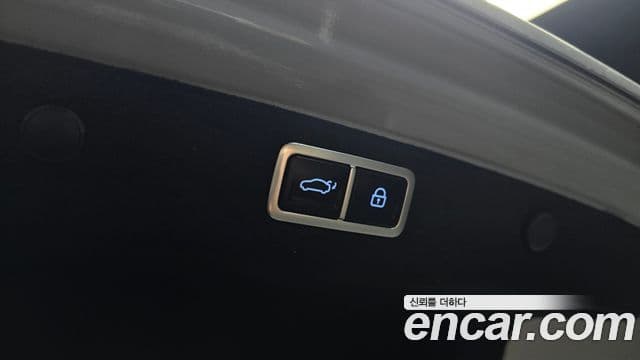 Hyundai Grandeur 2023 — Şəkil 20/20