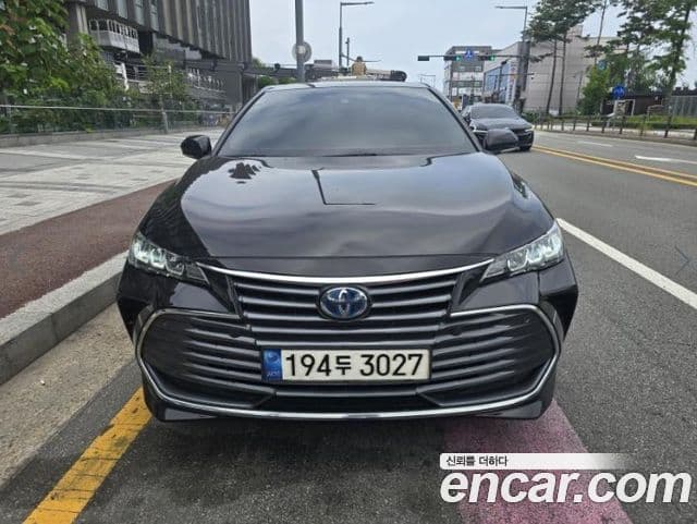 Toyota Avalon 2022 — Şəkil 2/3