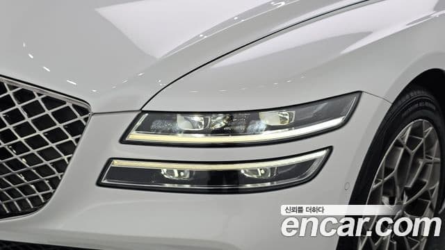Genesis G80 2020 — ფოტო 22/33