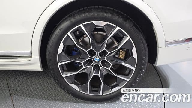 BMW X7 2025 — Şəkil 21/35