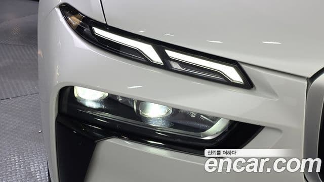 BMW X7 2025 — Şəkil 19/35