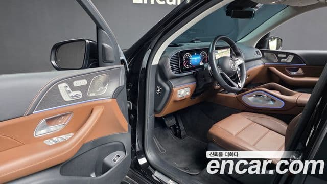 Mercedes-Benz GLE-Class 2024 — Фото 10/20