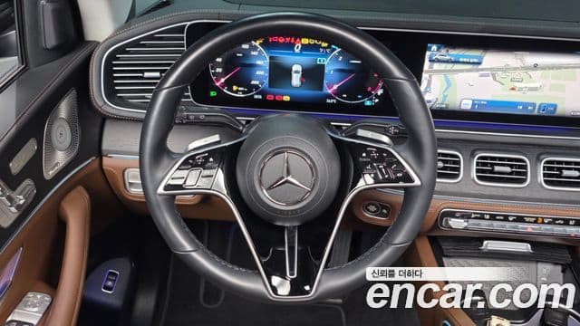 Mercedes-Benz GLE-Class 2024 — Фото 13/20