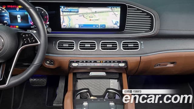 Mercedes-Benz GLE-Class 2024 — Фото 14/20