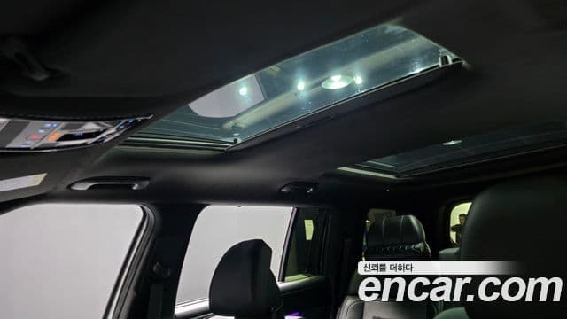 Hyundai Santa Fe 2023 — Şəkil 18/20
