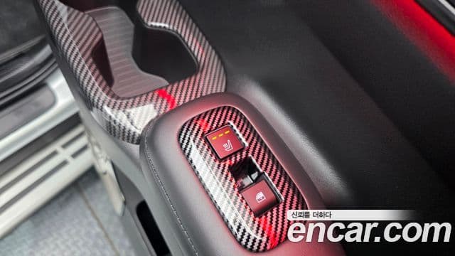 Hyundai Santa Fe 2023 — Şəkil 19/20