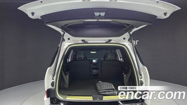Hyundai Santa Fe 2023 — Şəkil 20/20