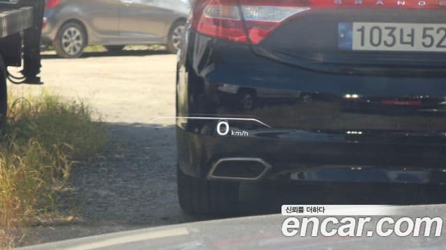Genesis G80 2020 — Photo 28/33