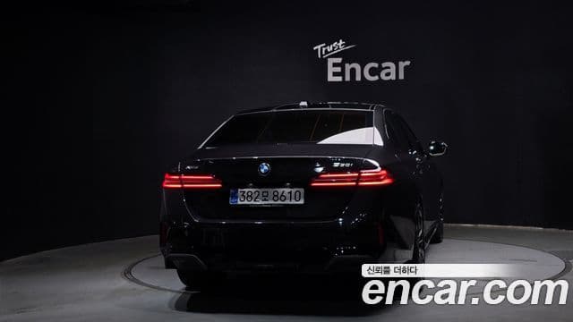 BMW 5 Series 2026 — ფოტო 4/20