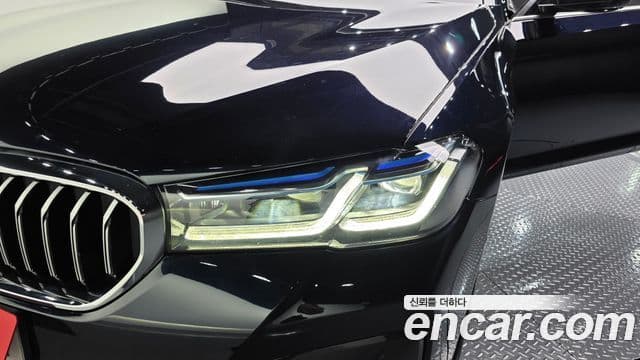 BMW 5 Series 2021 — ფოტო 12/34