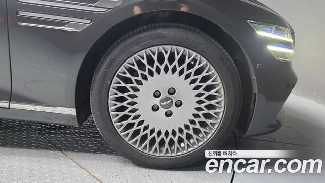 Genesis G80 2022 — ფოტო 11/40