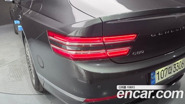 Genesis G80 2022 — ფოტო 17/40