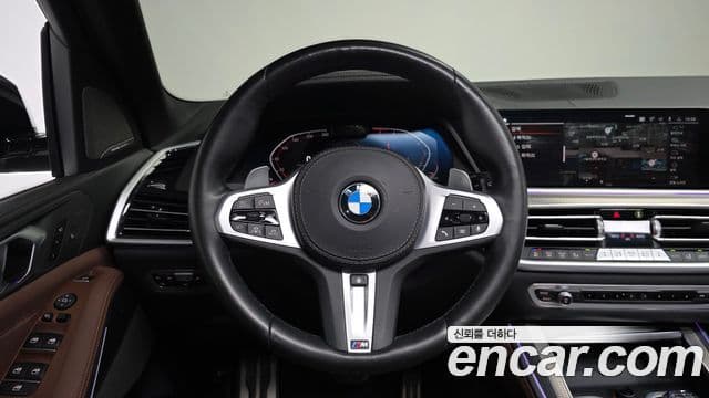 BMW X5 2021 — ფოტო 12/20