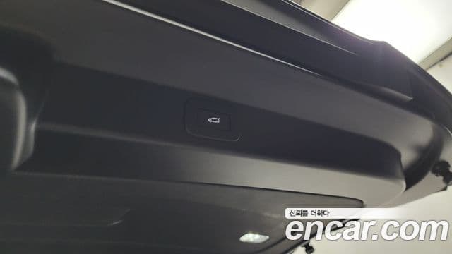 Land Rover Range Rover Sport 2024 — ფოტო 19/36