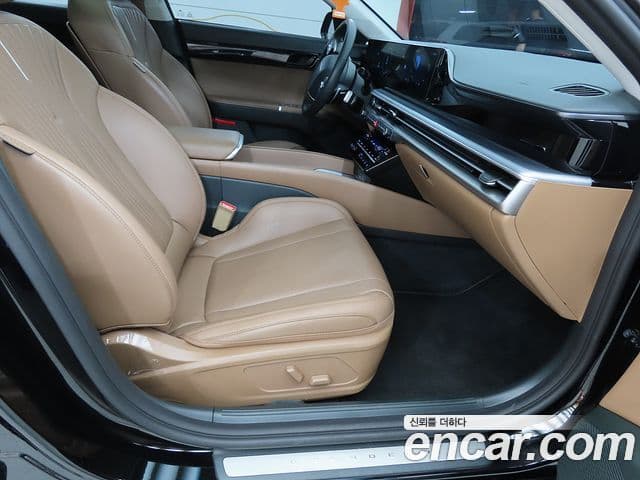 Hyundai Grandeur 2023 — ფოტო 8/20