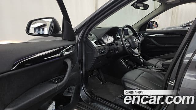 BMW X1 2022 — ფოტო 9/20