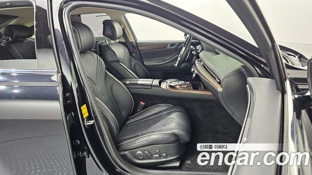 Genesis G80 2022 — Şəkil 29/31
