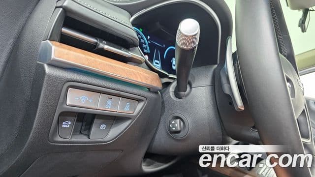 Genesis G80 2022 — Şəkil 24/31
