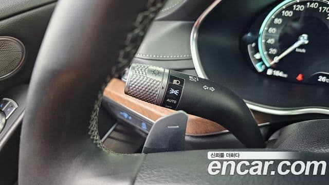 Genesis G80 2022 — Şəkil 19/31
