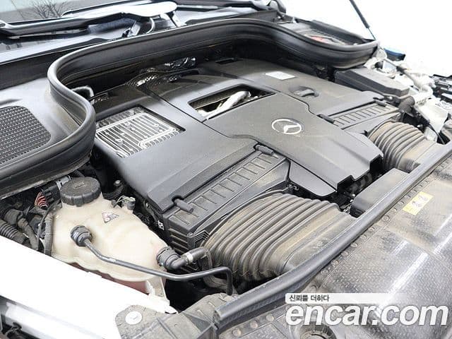 Mercedes-Benz GLS-Class 2024 — Фото 19/20