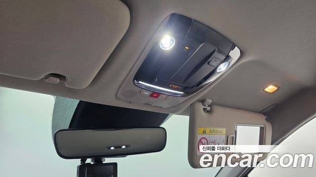 Kia K5 2022 — Şəkil 19/20