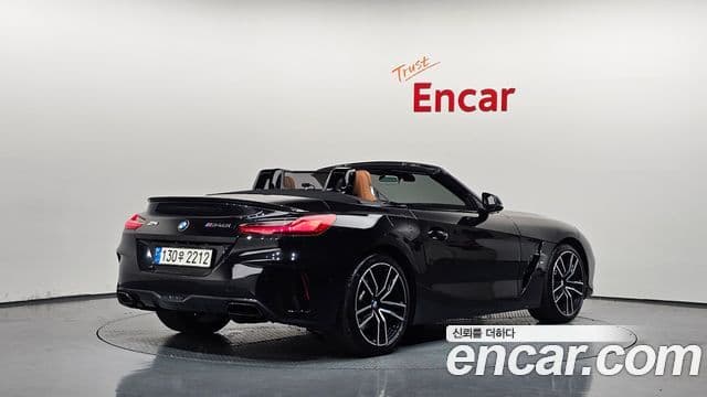 BMW Z4 2019 — Фото 2/20