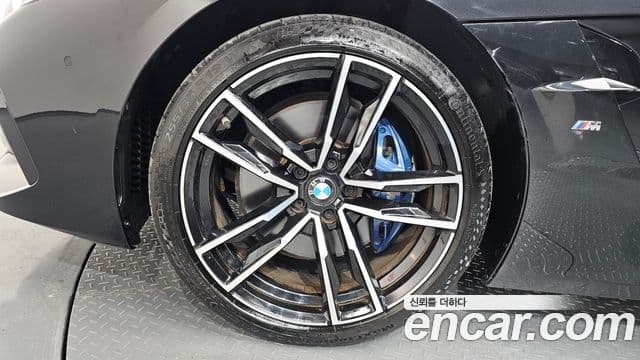 BMW Z4 2019 — Фото 5/20