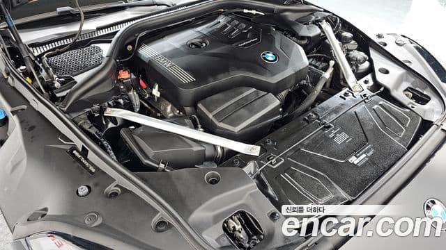 BMW Z4 2019 — Фото 6/20