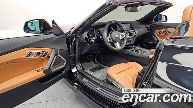 BMW Z4 2019 — Фото 10/20