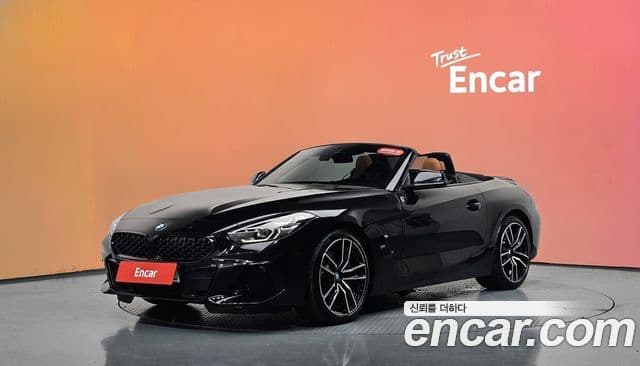BMW Z4 2019 — Фото 1/20