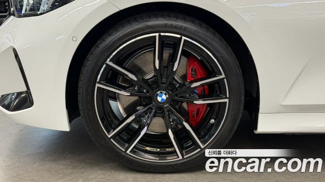 BMW 3 Series 2025 — ფოტო 4/20