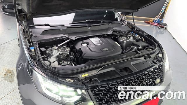 Land Rover Discovery 5 2018 — Şəkil 19/20