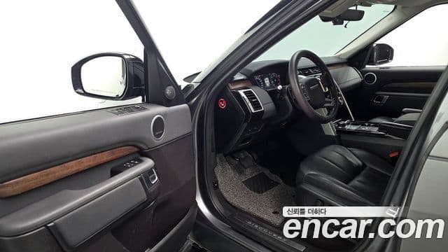 Land Rover Discovery 5 2018 — Şəkil 2/20