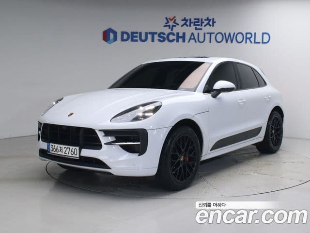 Porsche Macan 2021 — Şəkil 1/8