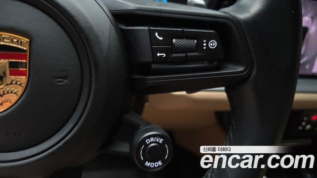 Porsche Cayenne 2024 — Photo 23/37