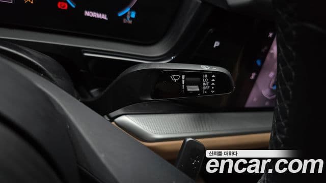 Porsche Cayenne 2024 — Photo 29/37